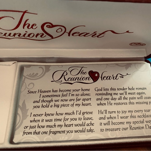 The reunion heart necklace - Picture 3 of 5